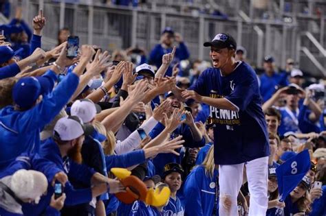 Kansas City Royals Right Fielder Norichika Aoki Celebrated With Fans After The Alcs Playoff