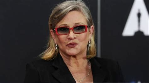 Star Wars Actress Carrie Fisher Dies At 60 After Suffering Heart