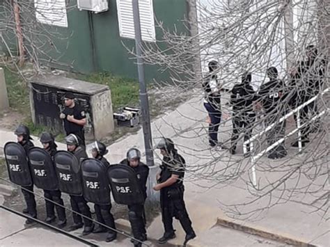 Lunes 2 de noviembre de 2020. Vuelven las clases y la copa de leche en el barrio ...