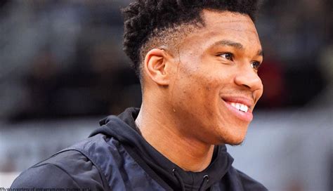 Giannis antetokounmpo is an unstoppable force who's only at the beginning of his journey. Now Giannis Antetokounmpo Haircut