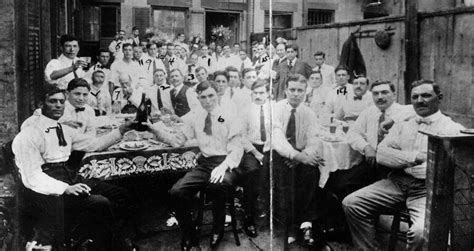 How The Mafia Camorra War Created New York S Underworld