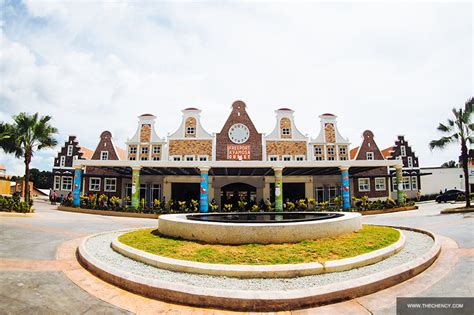 Just 5 mins shuttle from hotel (free shuttle) premium outlet, good price, good for shopping. Beauty, Travel & Lifestyle - theChency's Diary : [Travel ...