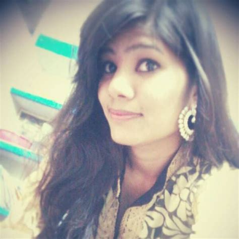 Indian Girls Photo Indian Cute And Beautiful Gils Facebook Selfiealbum 12
