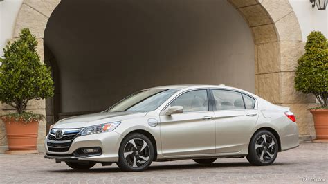 2014 Honda Accord Plug In Hybrid Phev Side Caricos