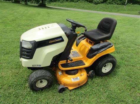Cub Cadet Ltx 1042 Hydrostatic Riding Mower Live And Online Auctions