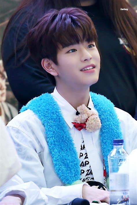 Seungmin Fansign Best Seungmin White Seungmin Eyes In 2019 Stray Kids