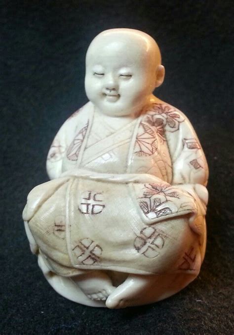 Jahrhunderts waren sie, zusammen mit dem kimono, bestandteil der. Buddha Netsuke | Netsuke, Japanese art, Art