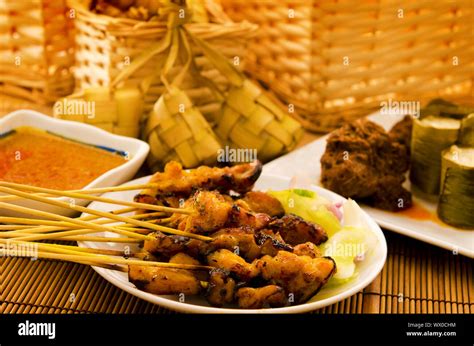 Asian Malay Ramadhan Foods Satay Chicken Rendang Lemang And Ketupat