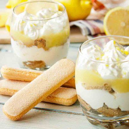 In a medium bowl beat egg whites with cream of tartar until stiff. Lemon tiramisù recipe - Gastone Lago