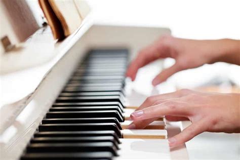 How Long Does It Take to Learn the Piano? - CMUSE