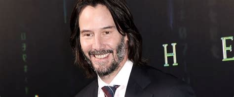 Keanu Reeves Takes On First Major Tv Role In Devil In The White City