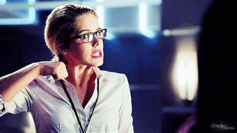 Felicity Smoak Arrow T V Blondes Photo 38346407 Fanpop