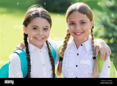 Teenage Schoolgirls In Uniform Stockfotos Und Bilder Kaufen Alamy