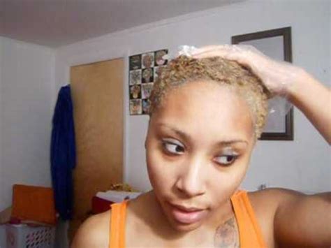 This is three seperate bleachings. Dying my natural bleached blonde hair back black - YouTube