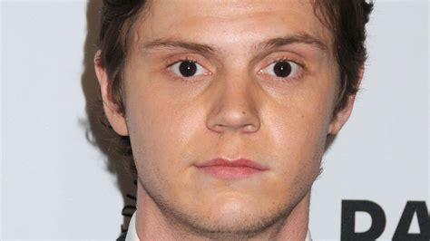 Evan Peters Says He Went To Really Dark Places For New Jeffrey Dahmer