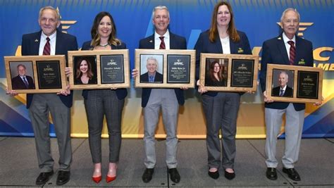 Usbc Class Of 2023 Officially Inducted Into Usbc Hall Of Fame Snier On Bowling