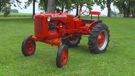 Tractor Tales 1949 Allis Chalmers B Youtube