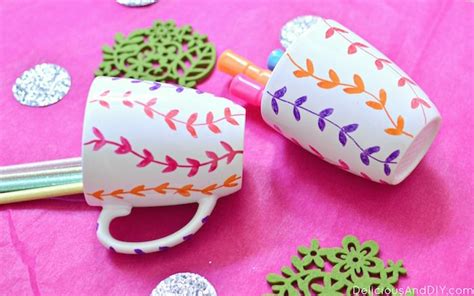 Easy Handpainted Mug Makeover Using Glass Paint Markers In Under 15