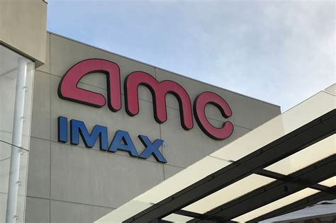 AMC's subscription movie plan has 500,000 paying customers