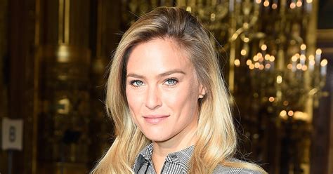 Bar Refaeli And Mother Detained Suspected Of Tax Evasion In Israel Us Weekly