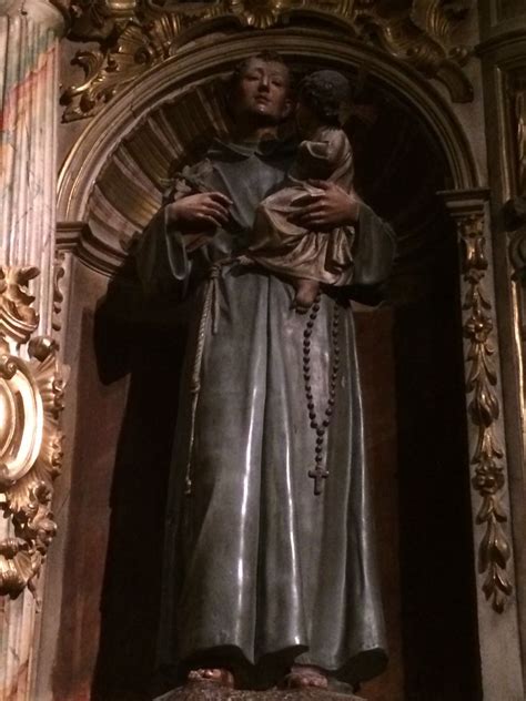 San antonio nació en lisboa, portugal, en 1191 en el barrio medieval de alfama. San Antonio de Padua | Greek statue, Statue, Art