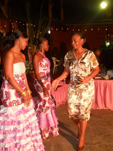 Binamungu kikuku cha mamaroda : Binamungu Kikuku Cha Mamaroda / MAENDELEO KAGERA:-Ujenzi ...