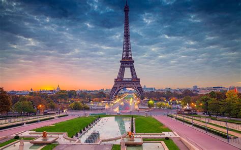Koleksi 4k Wallpaper Of Eiffel Tower