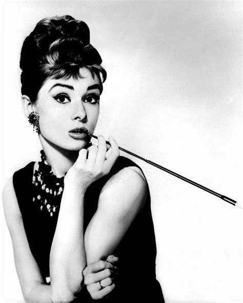 Audrey Hepburn In Film Breakfast At Tiffany S 8x10 Publicity Photo Nn 223