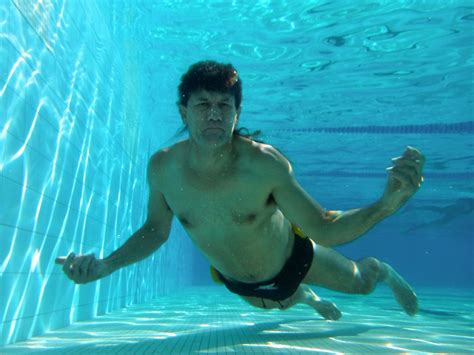 Edit Free Photo Of Underwater Swimming Man Pool Water Needpix Com
