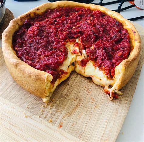 [Homemade] Chicago Style Deep Dish Pizza. : food