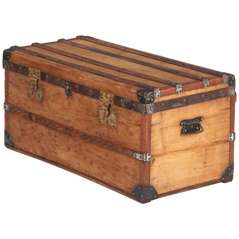 French Traveling Steamer Trunk Early 1900s At 1stdibs