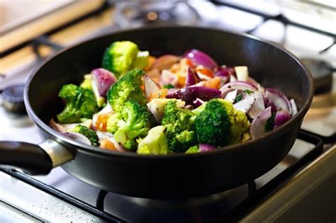 Not sure what a soft diet entails? Foods to Avoid After a Hemicolectomy | LIVESTRONG.COM
