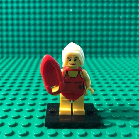 Lego Minifigure Series 2 Female Lifeguardrescue Buoy Accessoryandblack