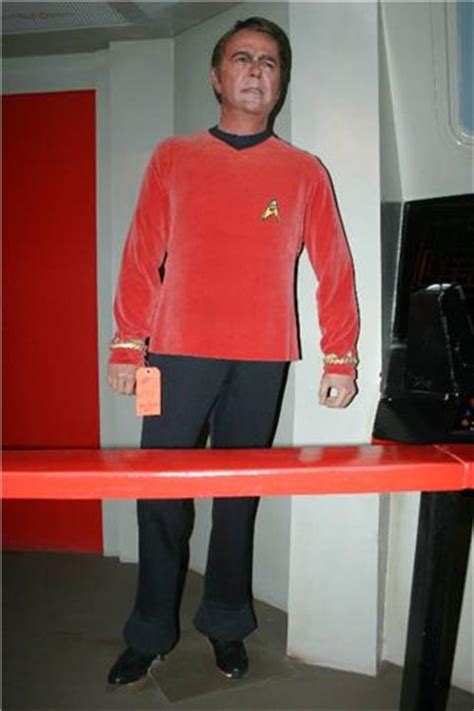 Star Trek James Doohan Ltcmdr Scotty Wax Figure