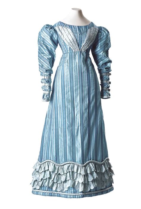 Fripperiesandfobs Dress Ca 1825 From The Museo De La Moda