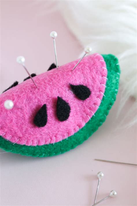 Diy Watermelon Pin Cushion Club Crafted