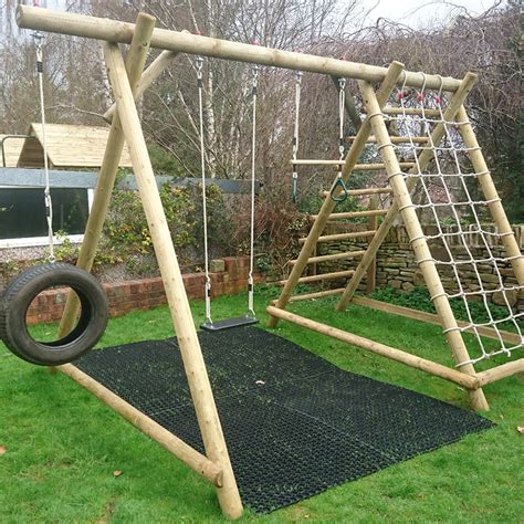 Rubber Matting Installed Under Caledonia Play Swing Set