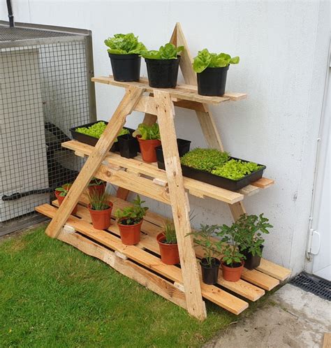 Plant Stand From Old Pallets Madtec