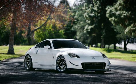 White Nissan 350z Wallpapers Top Free White Nissan 350z Backgrounds