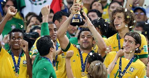 4 como preparação para a competição, a federação internacional de futebol organizou a copa das confederações fifa de 2005 na alemanha, torneio ganho pelo brasil. Copa das Confederações 2013 bate recorde de audiência