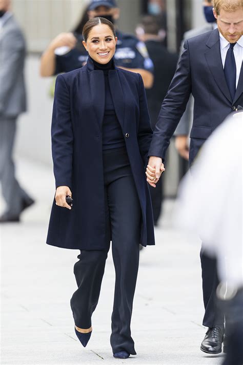 meghan markle wore a classic navy blue outfit in nyc who what wear