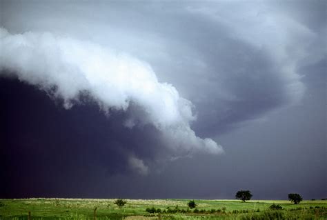 High Precipitation Supercell In Nebraska Weatherpix Stock Images