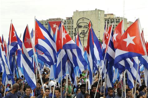 La Defensa De La Revolución Cubana Es Mejor Con Un Partido Comunista