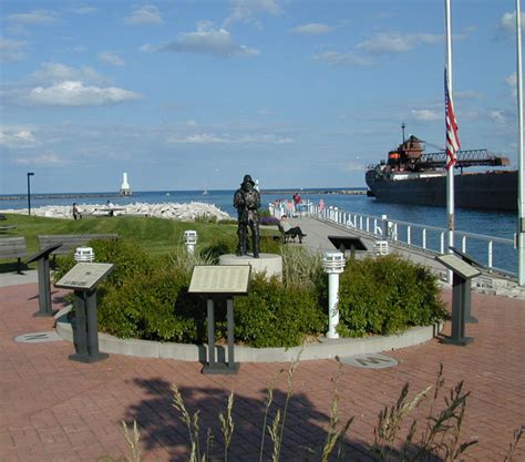 Port Washington Fishermens Memorial Wi Shipwrecks