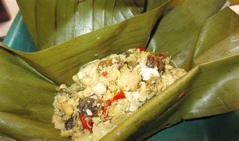 Resep dan cara memasak botok tempe teri dan lamtoro yang lezat bahannya adalah : Resep Botok Tahu Udang / Resep Botok Tahu Telor Asin ...