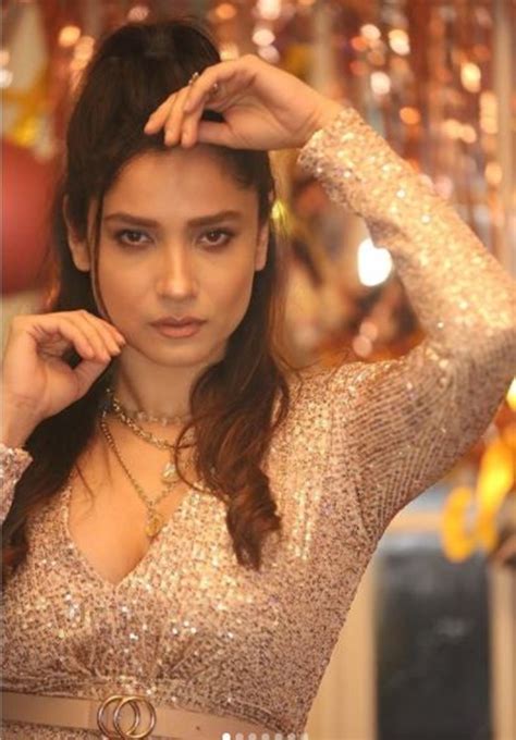 Ankita Lokhande Keeps It Blingy In Sequin Outfit For Her Birthday Fashion News The Indian