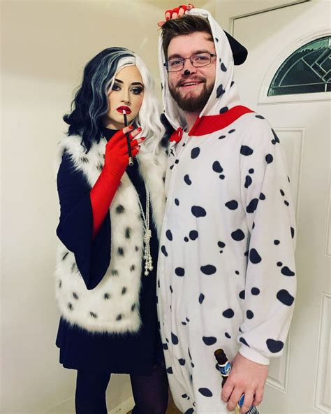 cruella de vil and dalmatian costume couples costumes cruella de vil dalmatian costume