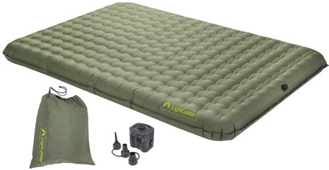 Study our 10 top air mattresses review and buy the perfect one for your comfortable sleep. What is the Best Air Mattress for Camping? - Slumberist