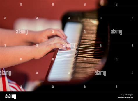 Little Girl Playing Piano Concert Hi Res Stock Photography And Images