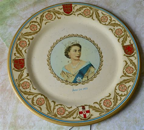 Rare Queen Elizabeth Ii Coronation Tin Plate British Queen